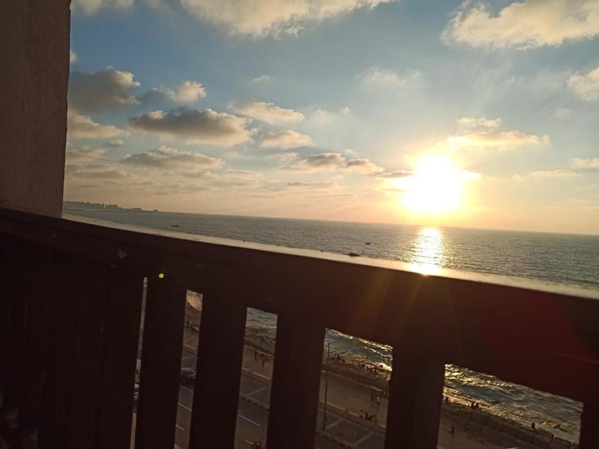 Sporting Sea View Two Bedroom Appartement Alexandria Exterior photo